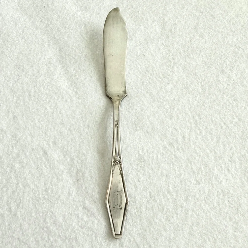 Antique Holmes & Edwards XII Silverplate Butter Knife 1920 Monogram D